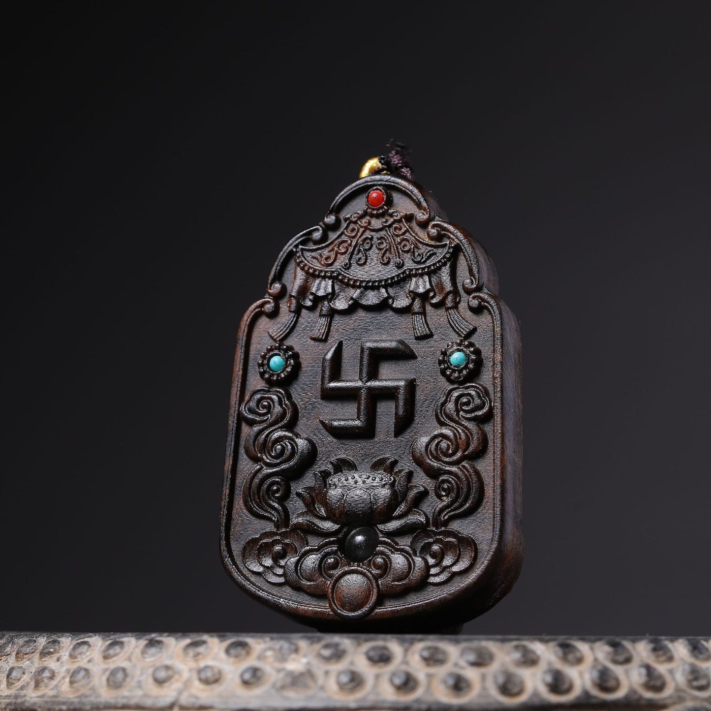 Agarwood Carving Mudu Guanyin Projection Wooden Carving Crafts Pendant Car Pendant Decorations
