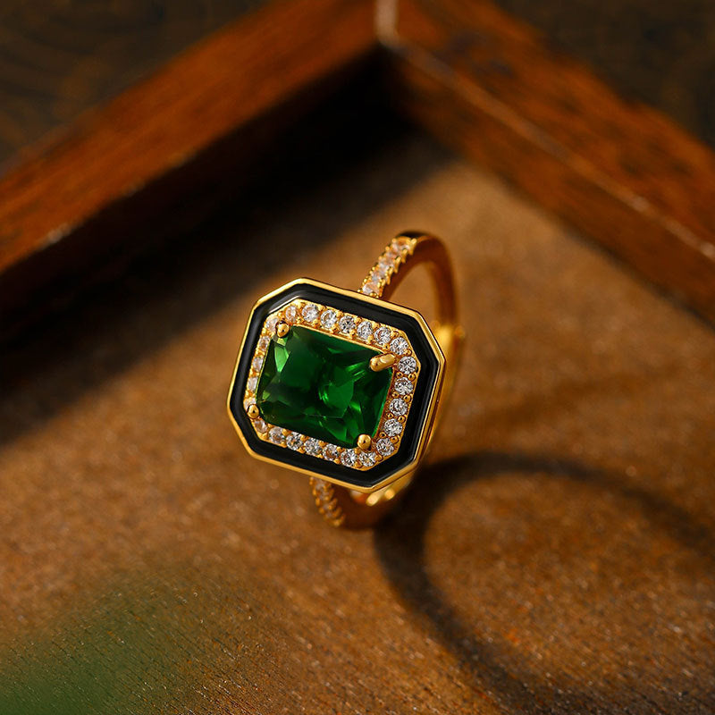 New Imitation Paraiba suit Simple Princess Sugar Green Diamond Light Luxury Black Enamel Ring