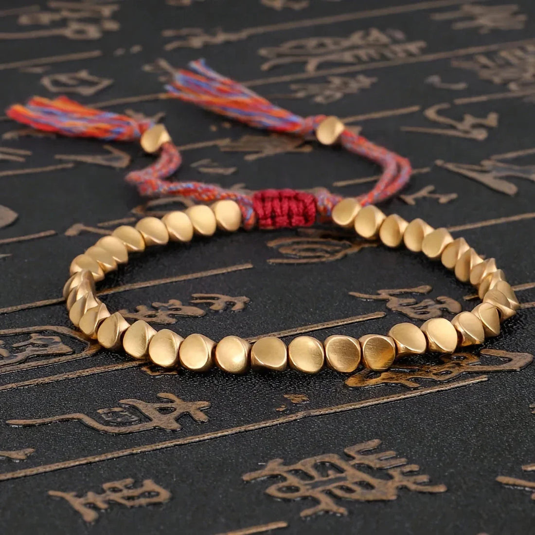 Discover the Geometric Buddhist Bracelet - Buddha Blessing You