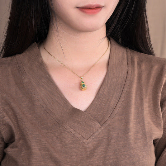 Net Red With Goods Live Supply National Style Design Famous Family Style Copper Plating 24k Ancient Gold Inlaid Chalcedony Gourd Necklace